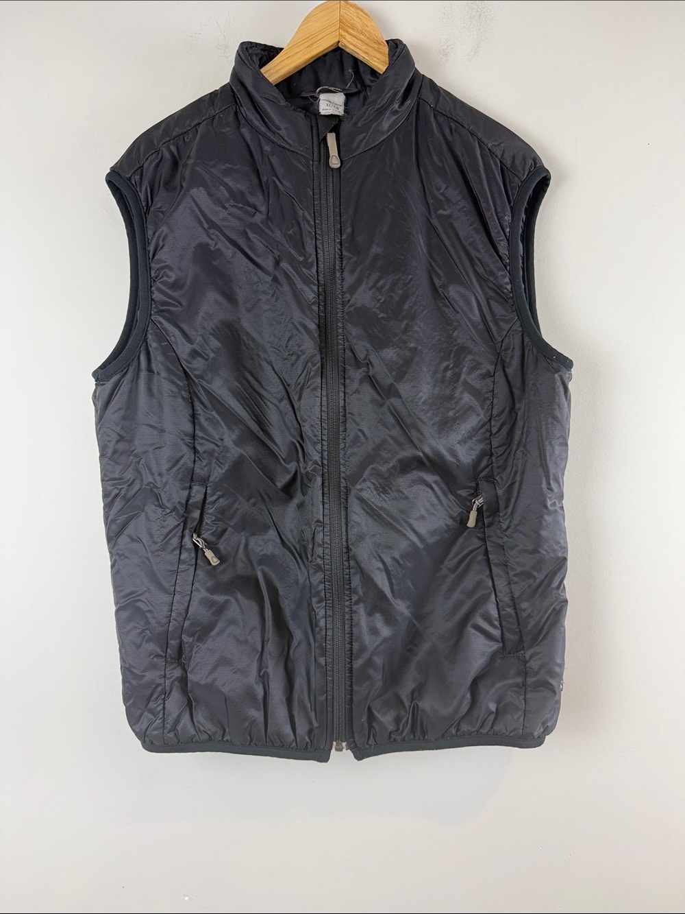 Vintage MEC Black Primaloft Vest Size XL Women's